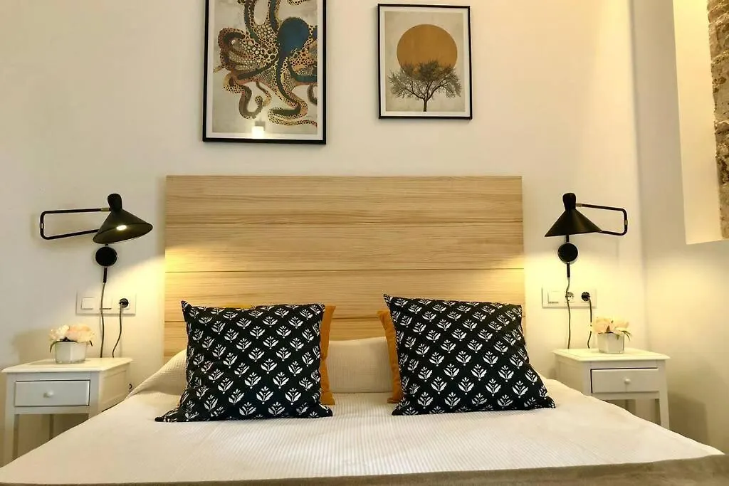 Gatu Premium Villa Libertad, Preferente Mayores De 25 Anos Y Familias Cádiz España
