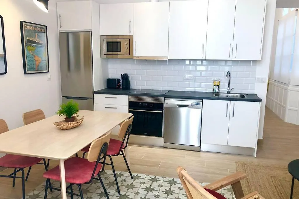 Gatu Premium Villa Libertad, Preferente Mayores De 25 Anos Y Familias Cádiz 0*,